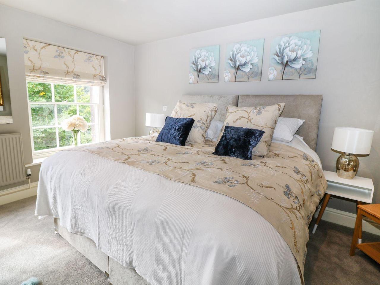 Castle Hill Holiday home